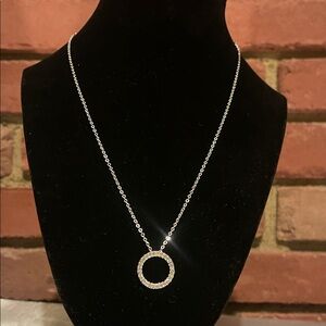 Elegant Silver Pendant Necklace
